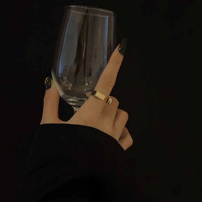 SIMPLE RING