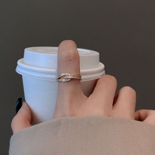 OPEN RING