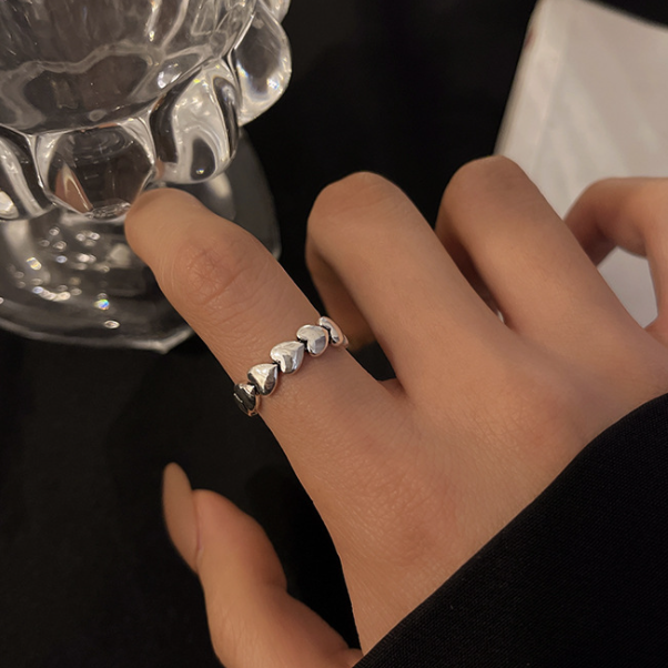 RING CONNECTING LOVE AND COLD WIND.