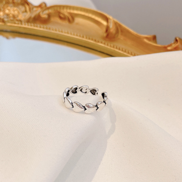 RING CONNECTING LOVE AND COLD WIND.