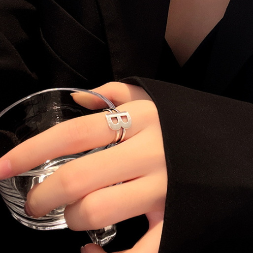 B LETTER RING