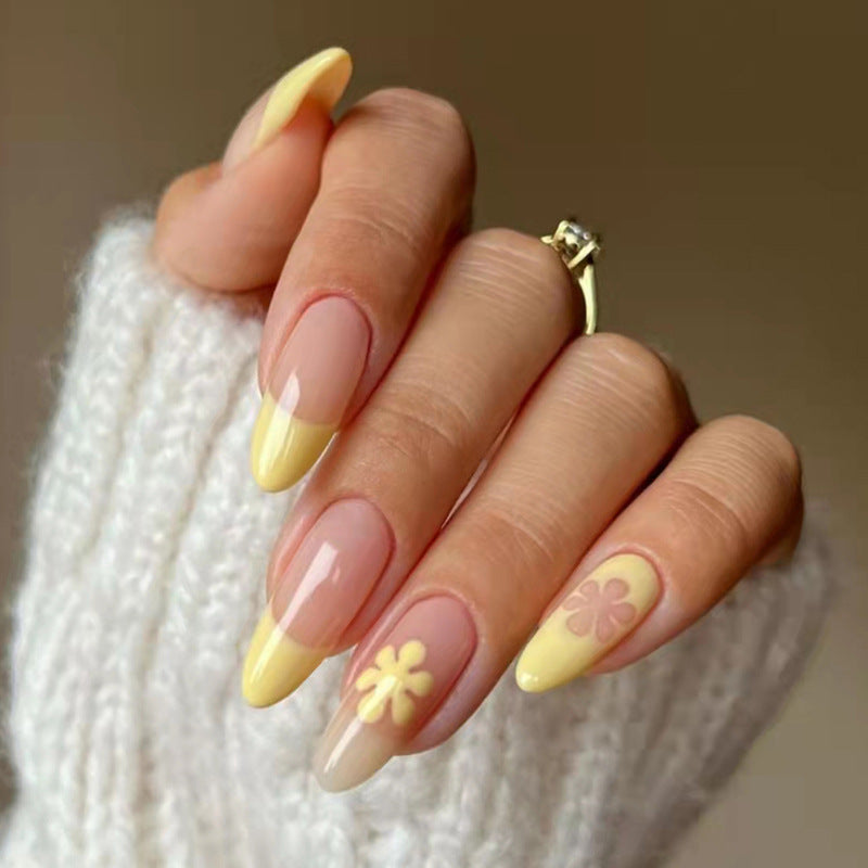 YELLOW FLOWER🏵️