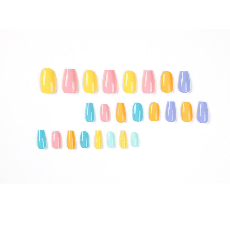 MACARON