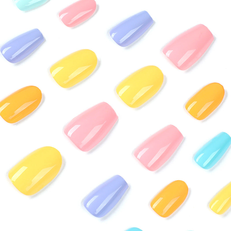 MACARON