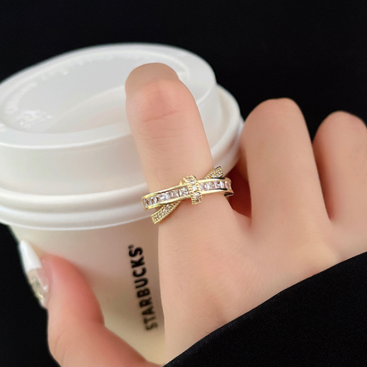 PERSONALIZED DESIGN RING.