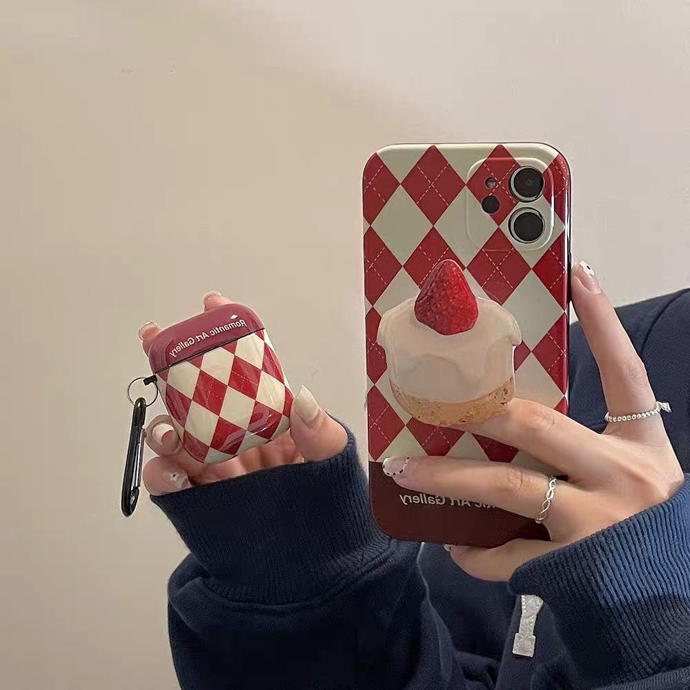 Red and white squares/Airpods