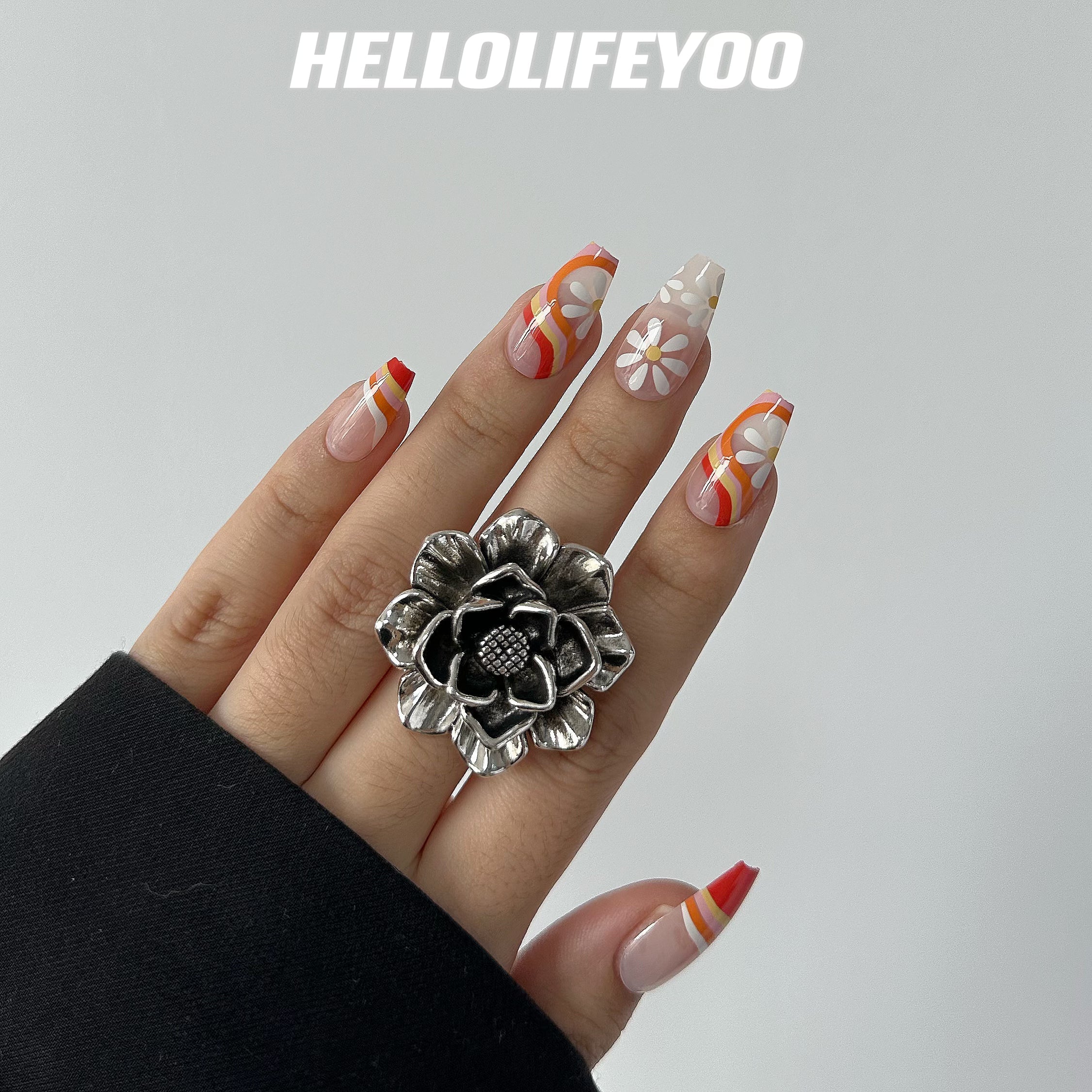 【NEW DESIGN】THOSE 70'S NAILS
